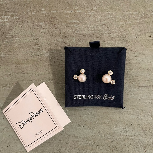 Crislu Mickey Gold Pearl Stud Earrings - Picture 2 of 3